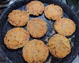 Foto del paso 2 de la receta: Hamburguesas de garbanzos y arroz Ali
