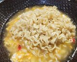 Foto langkah ke 3 dari resep Mie Goreng Tumis Berkuah.