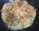 Foto langkah ke 5 dari resep Telur Dadar Pare khas Pontianak.