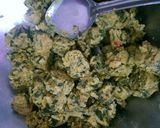 A picture of step 5 of Lauki Spinach Muthiya.