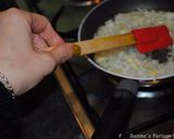 A picture of step 1 of Pasta vermicelli nest with mashed potatoes.