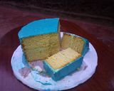 A picture of step 7 of Vanilla cake topped with buttercream.