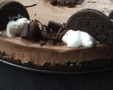 A picture of step 6 of No bake oreo cream cake.