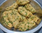 A picture of step 3 of Oats Palak Muthiya.