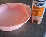 A picture of step 1 of A quick and easy cake to bake.