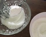 Foto del paso 2 de la receta: Glasa real o royal icing (glaseado para galletas)
