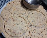 A picture of step 5 of Mathri.