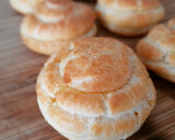 Foto del paso 1 de la receta: Lionesas con cobertura de caramelo rellenas de nata