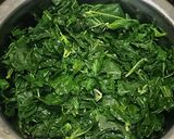 Foto langkah ke 2 dari resep Tumis Daun Singkong.