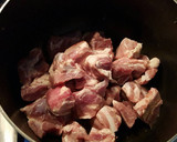 Foto del paso 1 de la receta: Costillitas de cerdo en salsa de jitomates asados