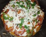 A picture of step 5 of Moong dal cheese pizza.