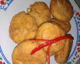 Foto langkah ke 5 dari resep Perkedel isi Telur puyuh.
