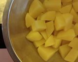Foto langkah ke 2 dari resep Kartoffelsalat with Mayonnaise.