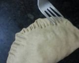 A picture of step 2 of Sweet mava paratha.
