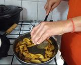 Foto del paso 3 de la receta: Postre rápido: crumble de peras 🍐