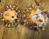 Une image de l'étape 9 de Melon « spoutnik » au jambon cru et basilic cœur crémeux de burrata.