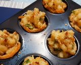 A picture of step 13 of Mac and Cheese Cups | Baked Mac and Cheese Bread Basket |.