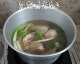 Foto langkah ke 3 dari resep Sayur sop ayam.