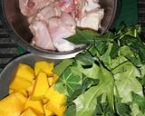 Gambar langkah 1 resipi Masak Lemak Ayam dengan Labu Kuning.