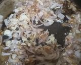 A picture of step 1 of Murgh Chaney.