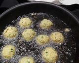 Foto del paso 6 de la receta: Falafel, pan de pita y ensalada con salsa tahini