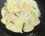 Foto langkah ke 5 dari resep 4. Pancake Korea (Buchujeon).