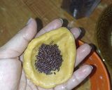 Foto langkah ke 3 dari resep Bola Bola Ubi.