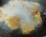 A picture of step 5 of Methi Pakoda Kadhi.