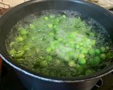 Une image de l'étape 1 de Salade fraîche petits pois et radis.
