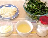 A picture of step 1 of Greenchillies pickle.