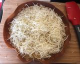 Foto langkah ke 4 dari resep Martabak Keju Home Made [anti gagal-gagal club].