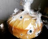 A picture of step 1 of Vanilla sponge cake.