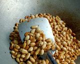 Foto langkah ke 9 dari resep Kacang Bawang Sangrai😋.