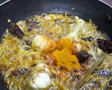 A picture of step 5 of Bihari Style Chicken Curry.