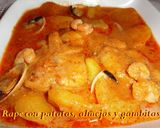 Foto del paso 12 de la receta: Rape con patatas, almejas y gambitas