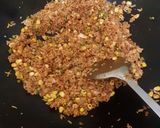 Foto langkah ke 5 dari resep Nasi goreng sayuran.