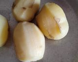 A picture of step 1 of Dum aloo.