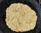 A picture of step 2 of Makke ki roti.