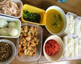 Foto langkah ke 4 dari resep Bubur Ayam Kuah Kuning.