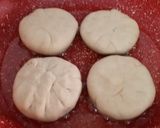 A picture of step 8 of Wheat Flour Vegetable Stuffed Buns.