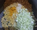 लौकी तुअर दाल (Lauki Tuvar Dal recipe in Hindi) रेसिपी चरण 2 फोटो