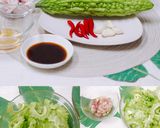 Gambar langkah 1 resipi 苦瓜炒肉.