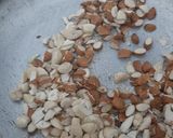 A picture of step 2 of Homemade Granola Bar.