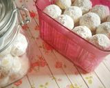Foto langkah ke 7 dari resep Putri Salju Keju Lumer / Cheesy Snow Ball resep ci Tintin Rayner.