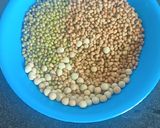 A picture of step 1 of Misal pav.