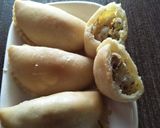 A picture of step 8 of Farhali bake savory karanji.