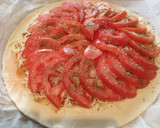 Foto del paso 10 de la receta: Tarta de cebolla con queso y tomate
