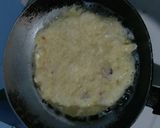 Foto langkah ke 2 dari resep Omlet pedas manis.