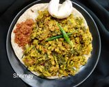पौष्टिक झुणका (zhunka recipe in marathi) रेसिपी स्टेप 4 फोटो