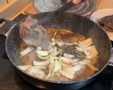 Foto del paso 2 de la receta: Ternera con Tomillo y Aceitunas